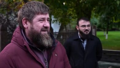 Kadirov esir Ukrayna askerlerini kamera önünde aşağıladı