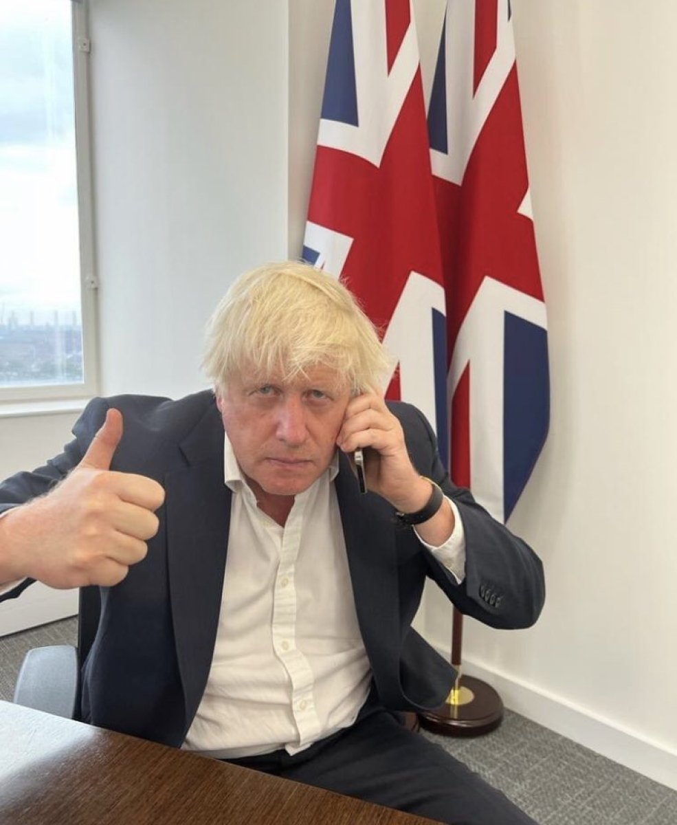 Boris Johnson, destekçileriyle toplantı yaptı #3