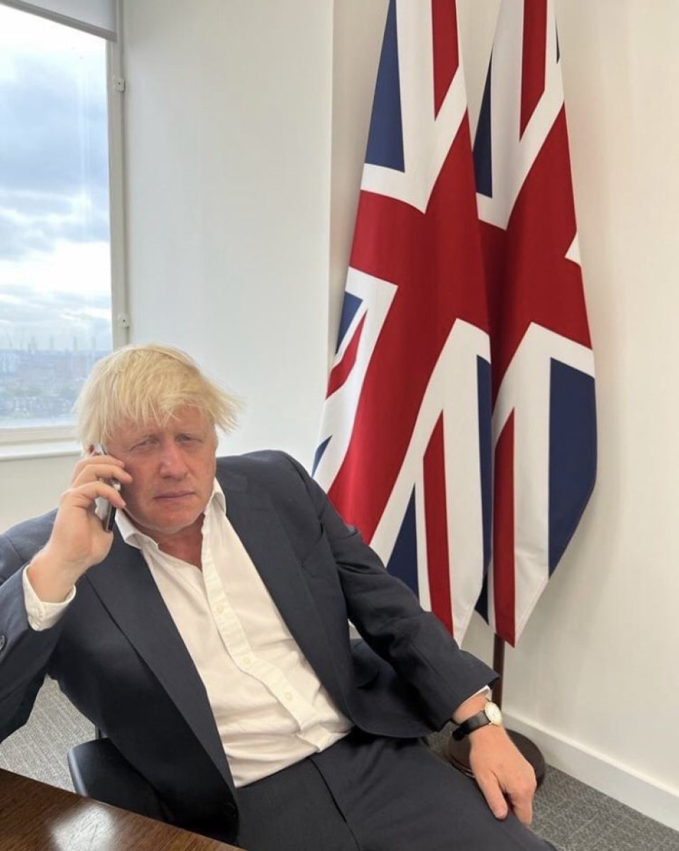 Boris Johnson, destekçileriyle toplantı yaptı #4