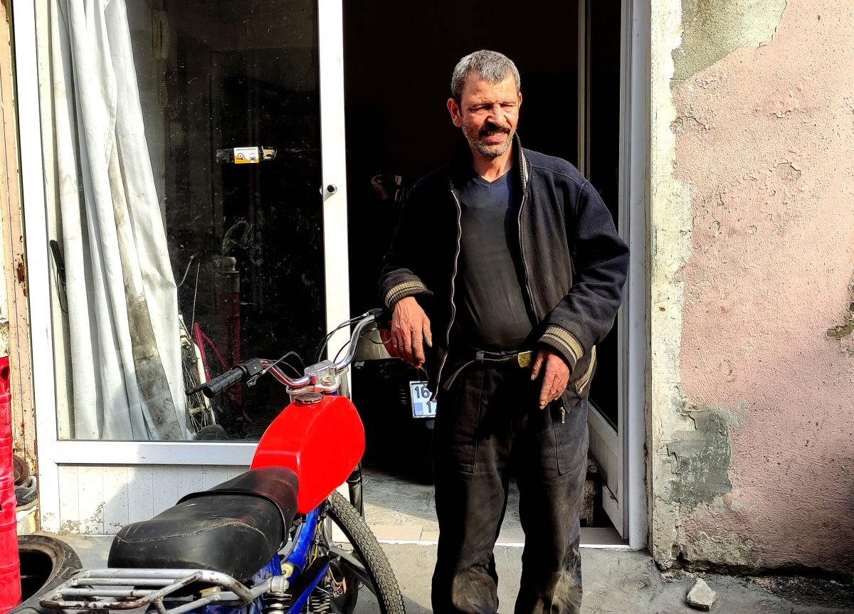 Bursa da gözleri görmeyen motosiklet tamircisi #8