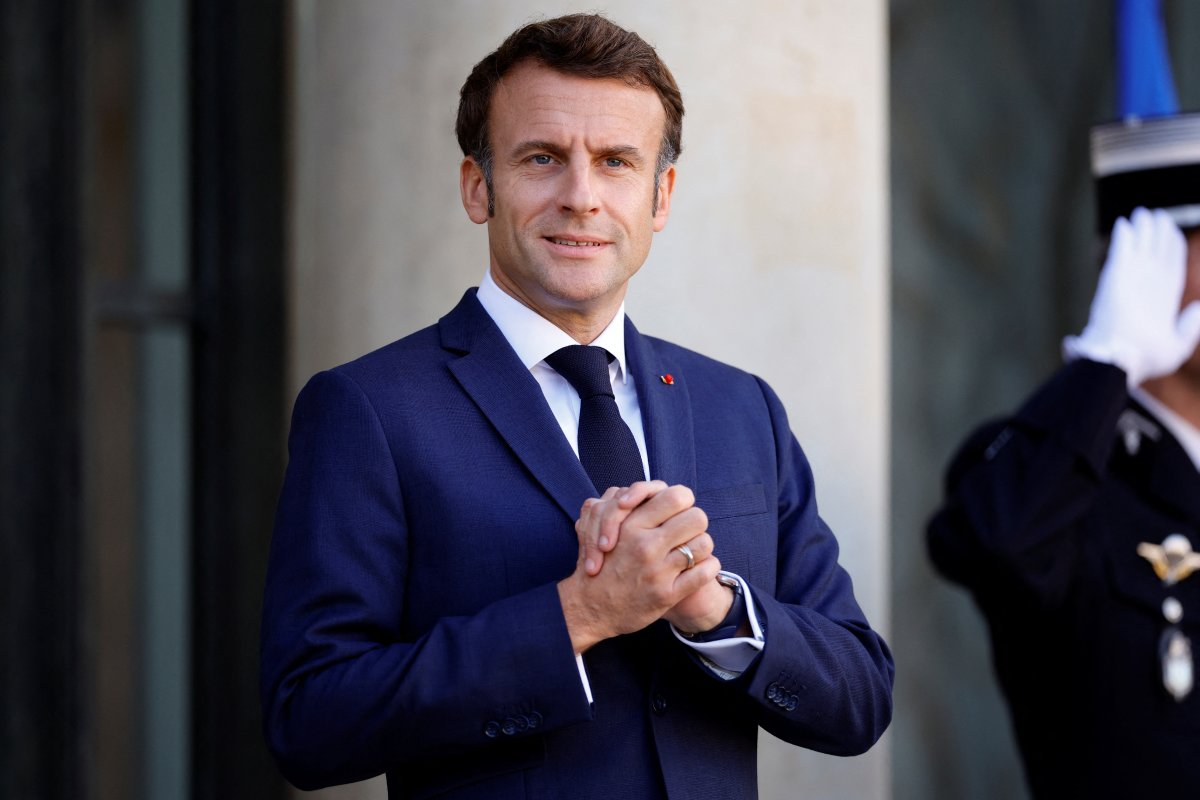 Emmanuel Macron: Bağımlılıklarımızın sonucu olan bir enflasyondan geçiyoruz #4