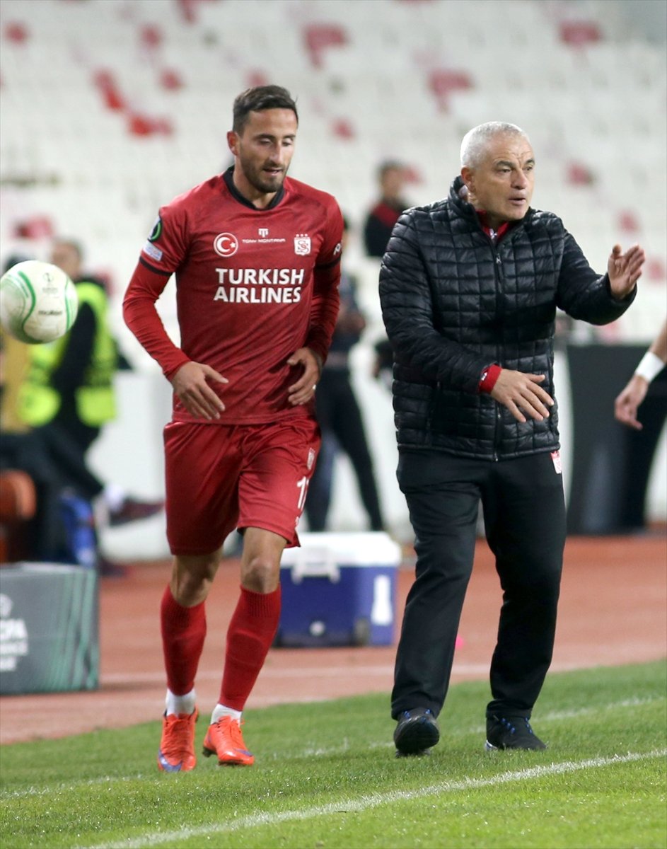 Sivasspor, üç golle turladı #4