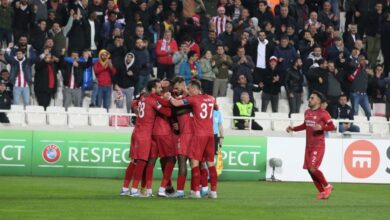 Sivasspor, üç golle turladı