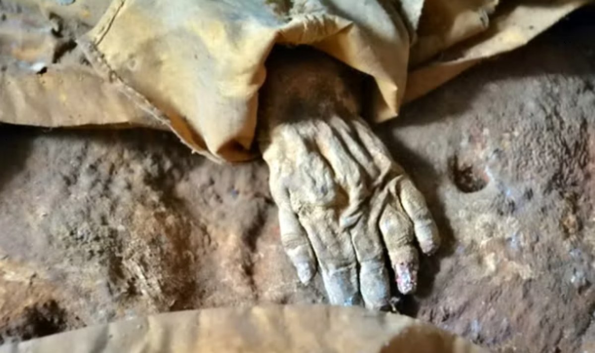 400 yıl önce mumyalanmış bebeğin ölüm nedeni ortaya çıktı #4