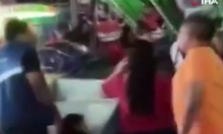 Meksika'da lunaparktaki uçan sandalye yere düştü