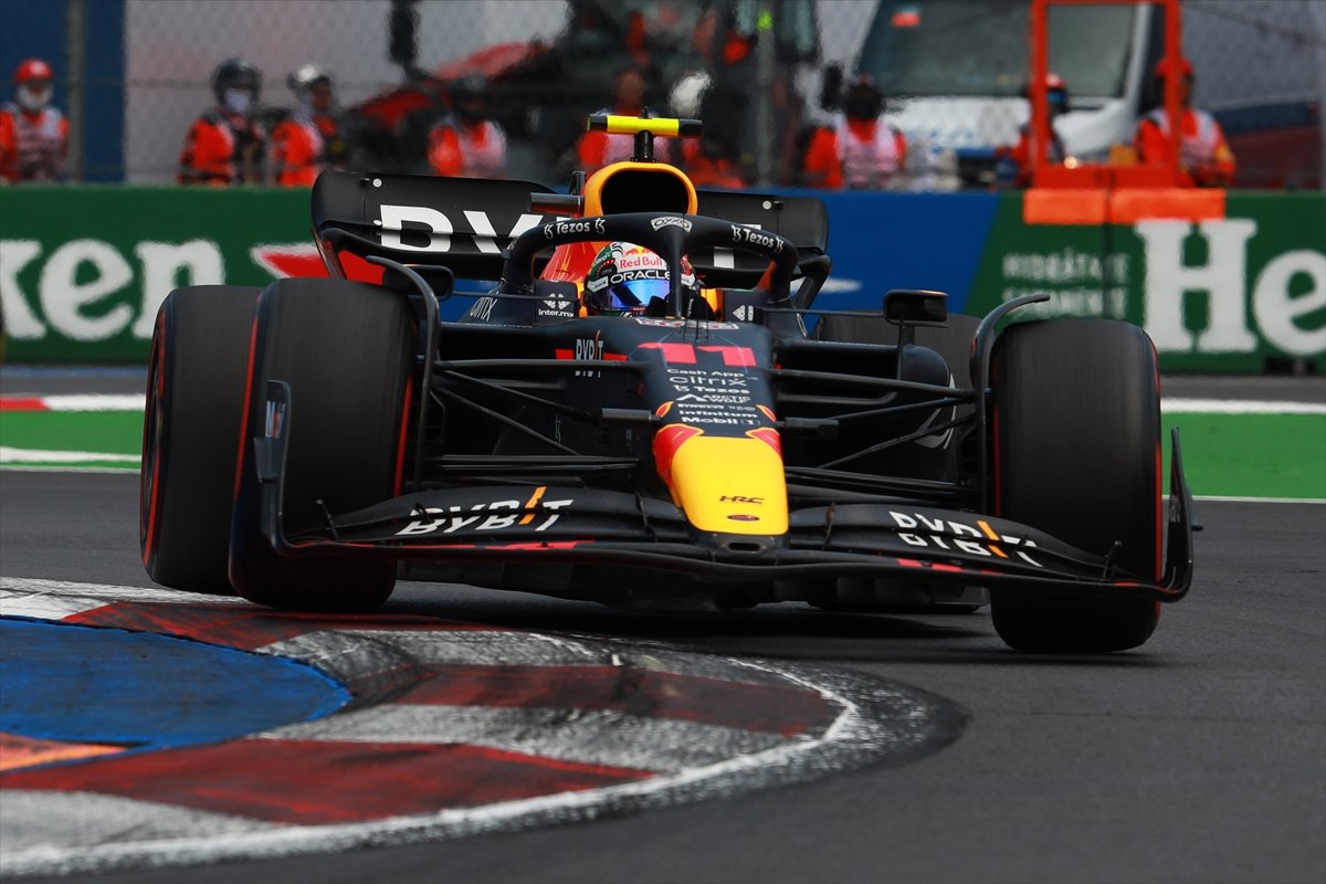 Meksika Grand Prix sini kazanan Verstappen F1 tarihine geçti #1