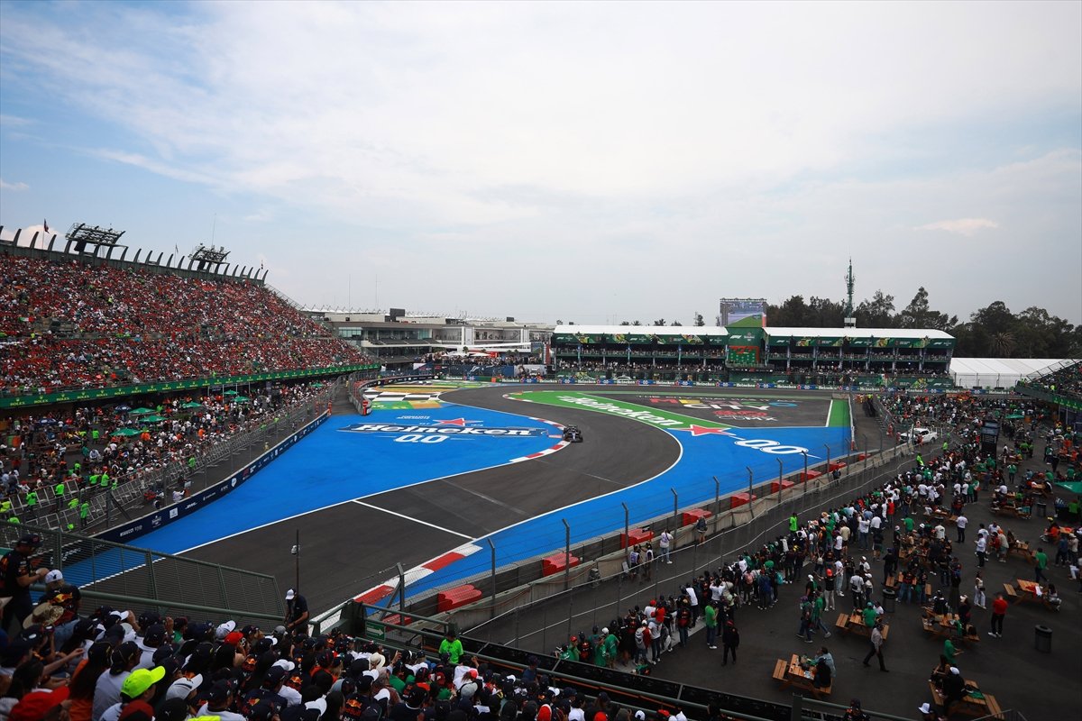 Meksika Grand Prix sini kazanan Verstappen F1 tarihine geçti #6