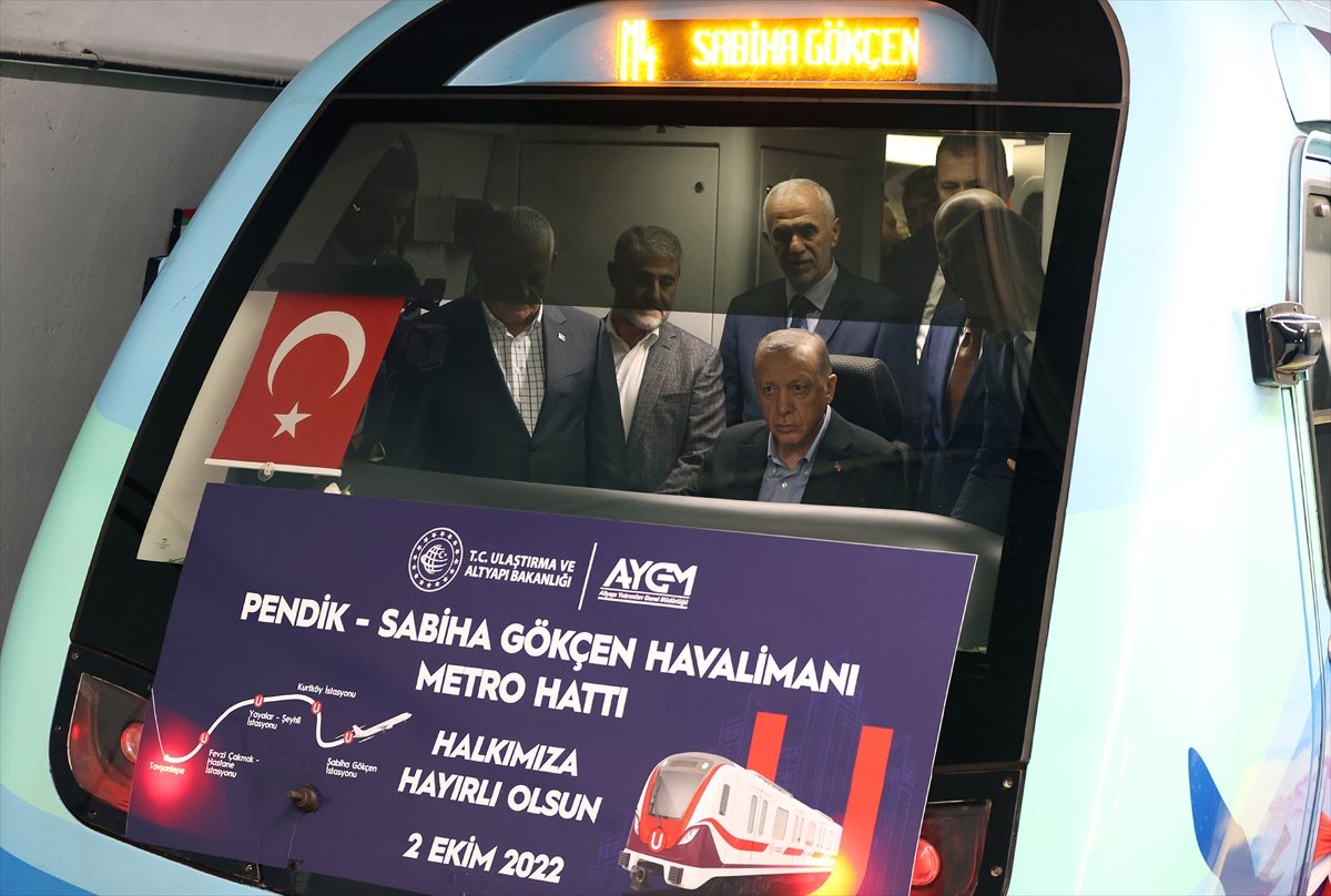 Ekrem İmamoğlu, Sabiha Gökçen Havalimanı metrosunu sahiplendi #2