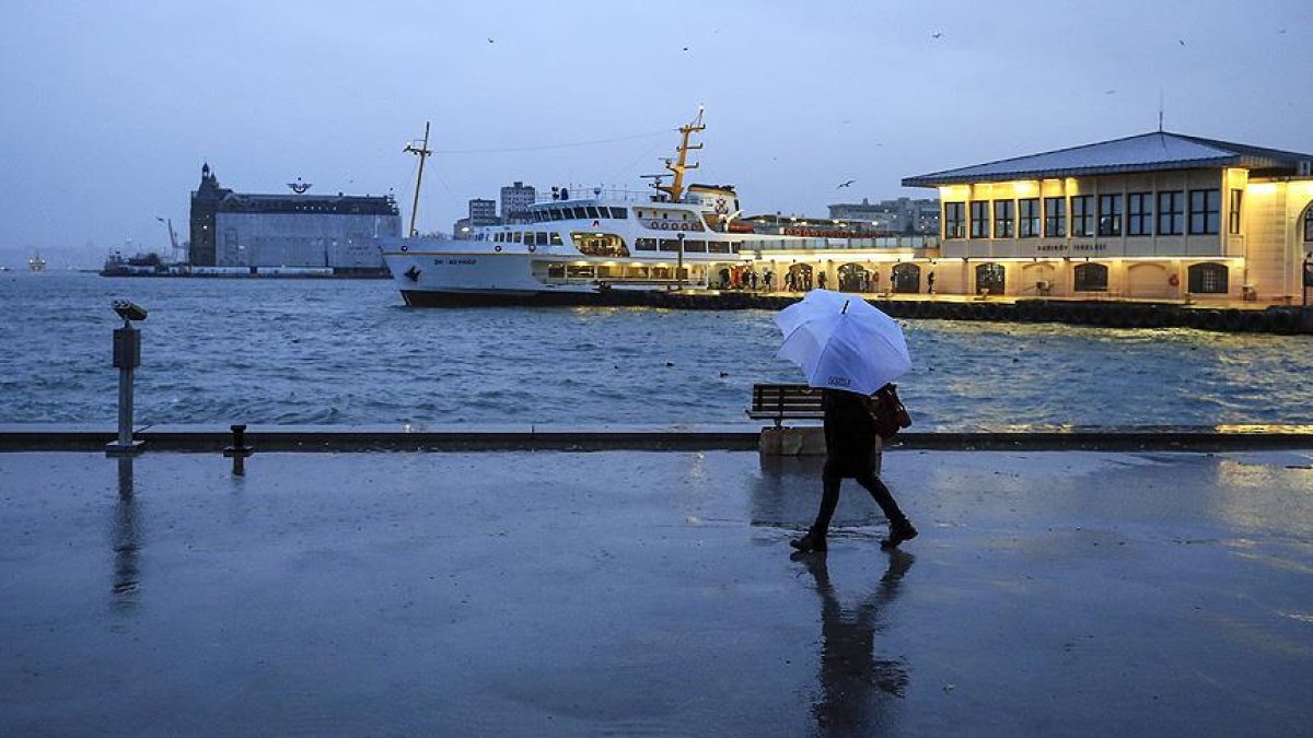 Meteoroloji uyardı: İstanbul’u 4 gün yağışlı hava bekliyor #1