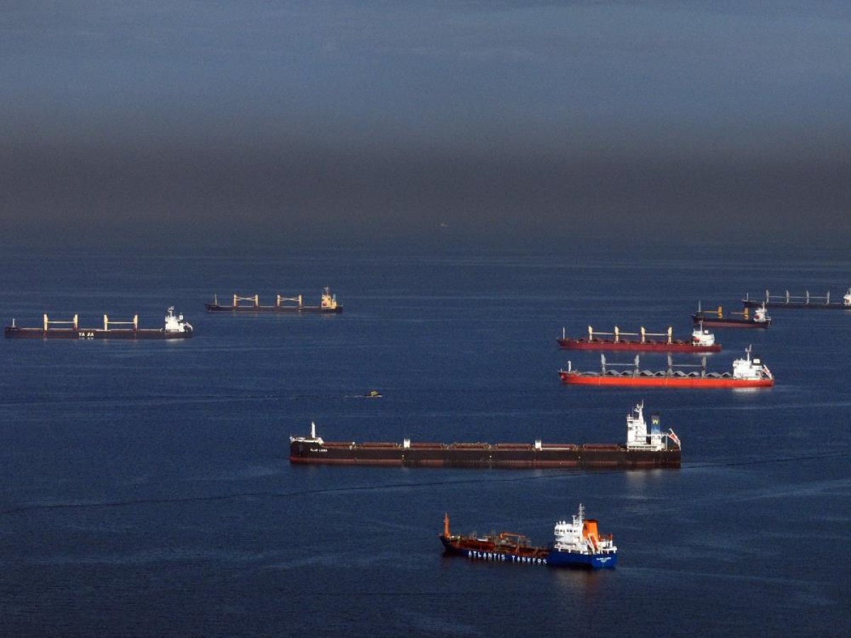 Tahıl koridoru için gelen 170 gemi, İstanbul Boğazı çevresinde bekliyor #4