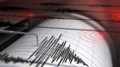 İzmir'de 4.9 büyüklüğünde deprem