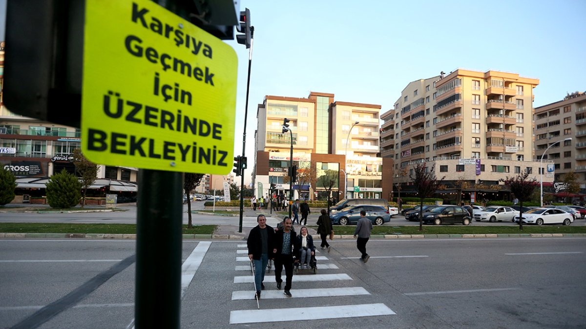 Bursa Büyükşehir Belediyesi yayalar için  Zemin Yaya  projesini geliştirdi #4