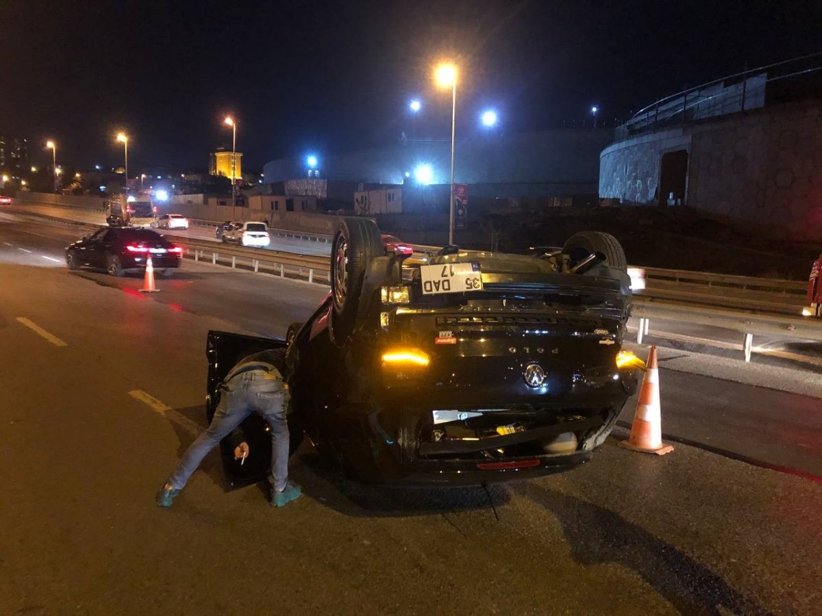 Çekmeköy de alkollü sürücü ticari araca çarpıp kaçtı: 1 yaralı #1