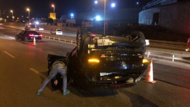 Çekmeköy'de alkollü sürücü ticari araca çarpıp kaçtı: 1 yaralı