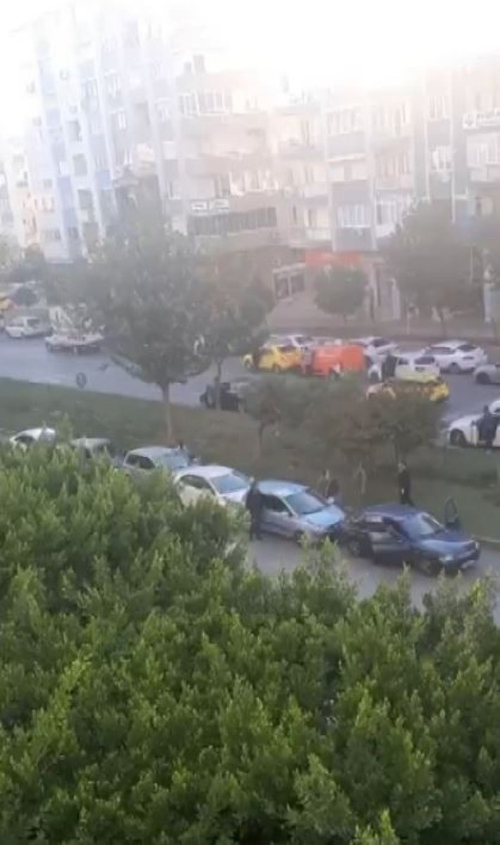 Antalya da Ata yı anma sırasında zincirleme kaza oldu  #3