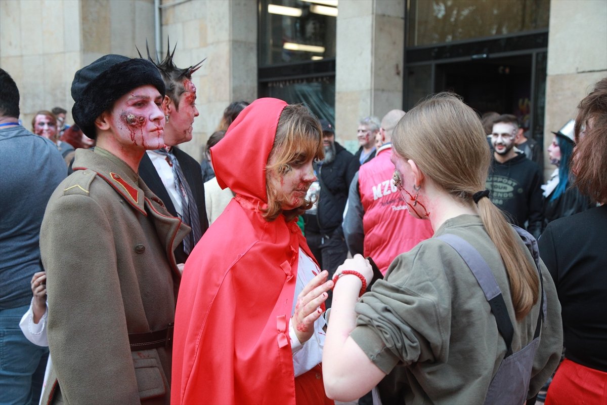 Sırbistan da 'zombi yürüyüşü' yapıldı #12
