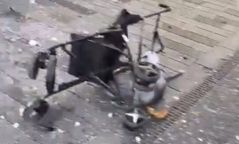 Taksim’de patlama sonrası yürek yakan kare