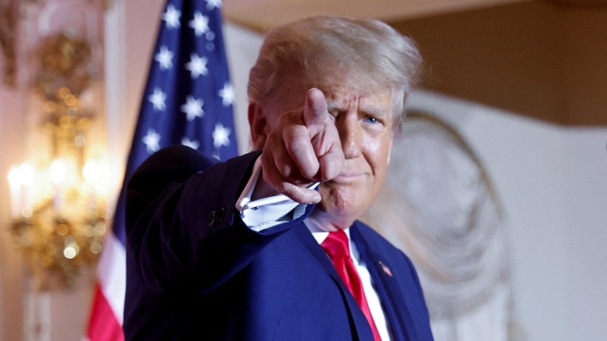 Trump, 2024 Başkanlık seçimleri için adaylığını ilan etti
