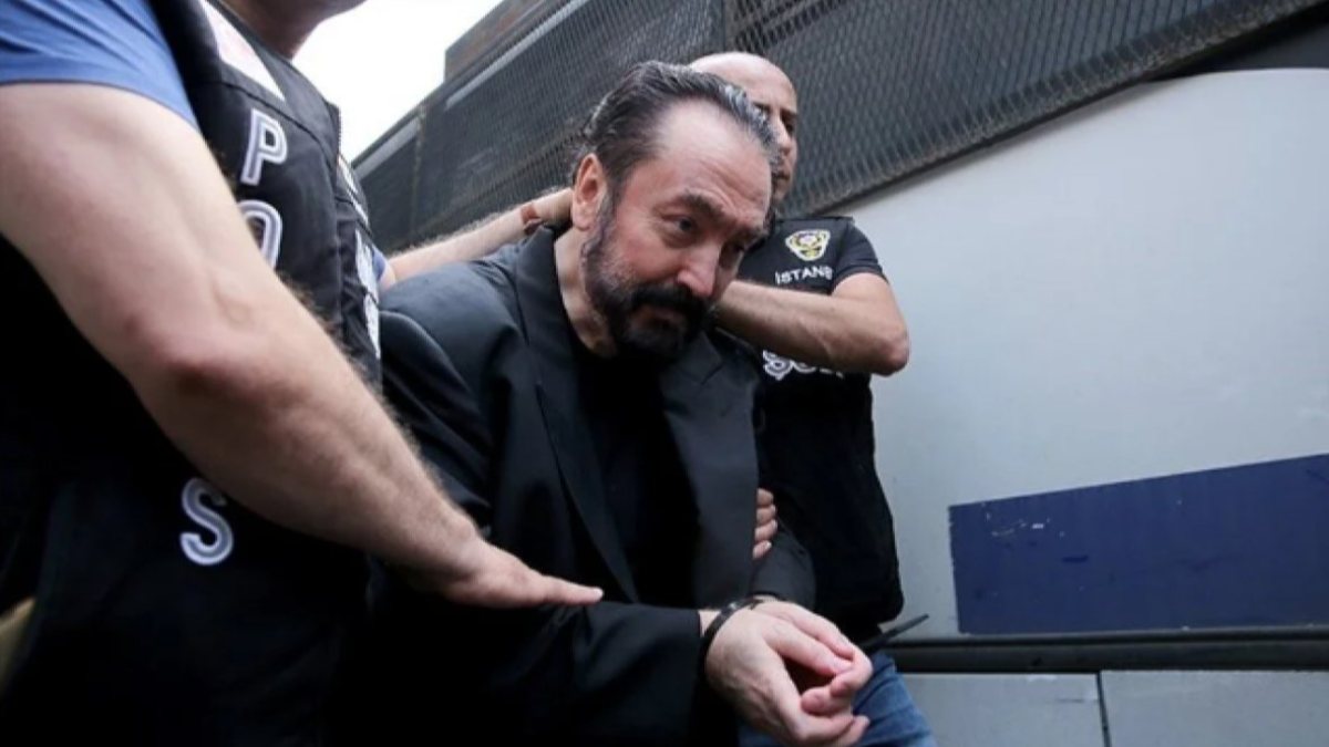 Adnan Oktar’a verilen hapis cezası
