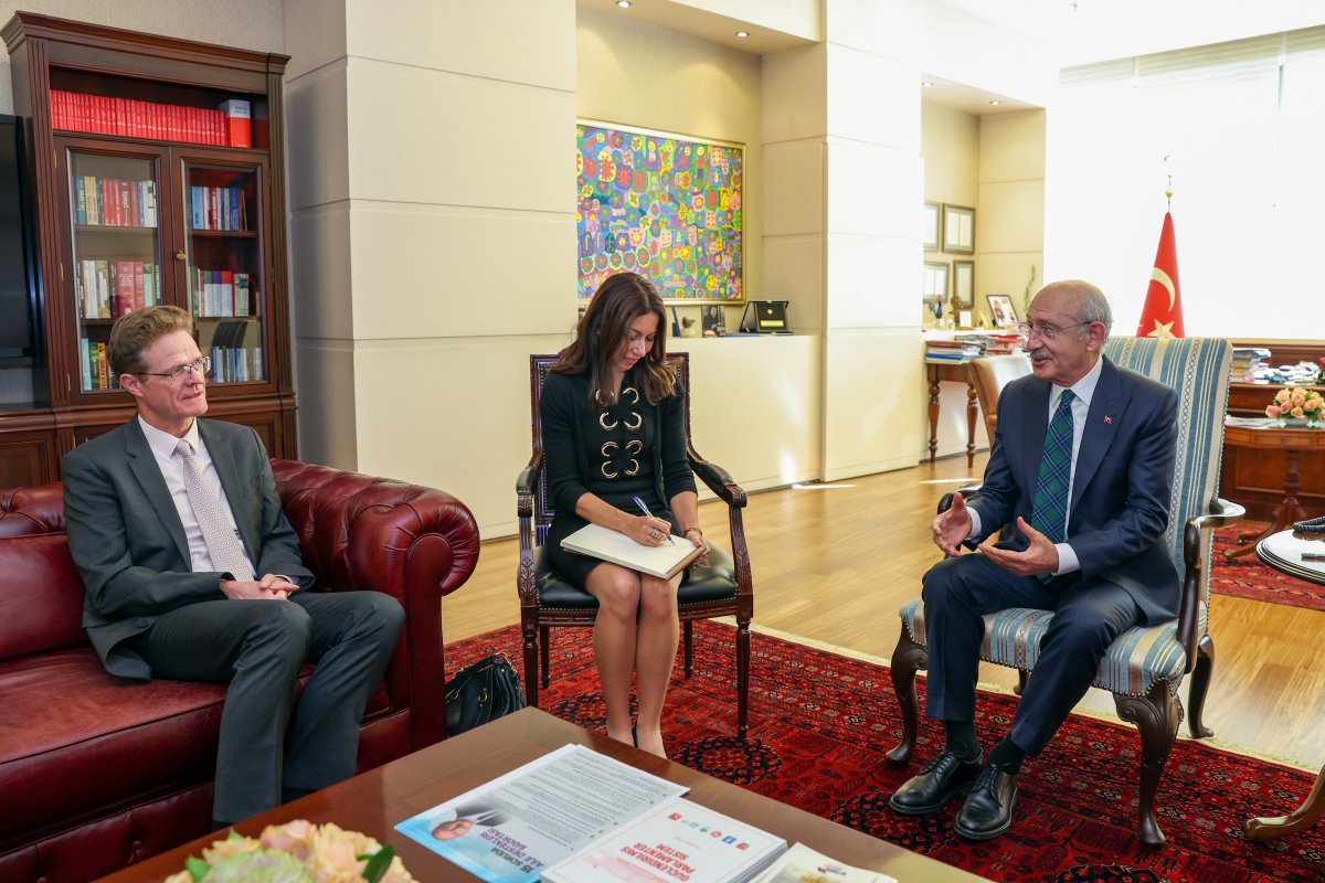 Cumhurbaşkanı Erdoğan ile Kılıçdaroğlu nun diplomasi kareleri #2