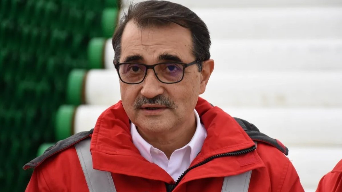 Fatih Dönmez: Karadeniz gazı için boru serim işlemi tamamlandı
